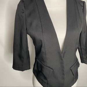 Crop blazer